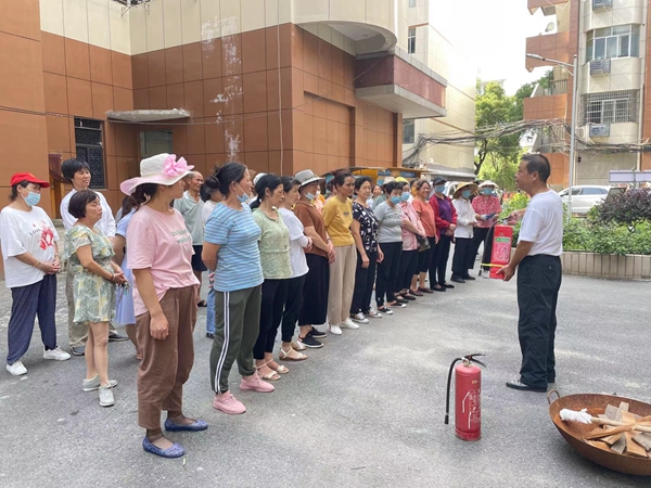 1656822329898541.jpg 阳明校区后勤管理中心联合保卫处开展消防安全培训图一.jpg