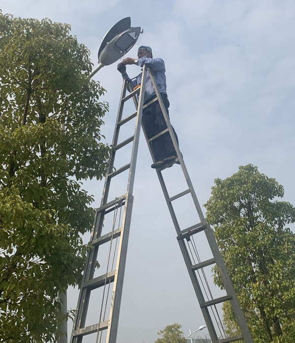 1684456651884154.jpg 江苏科技大学:穿梭在校园的“最美身影”.jpg