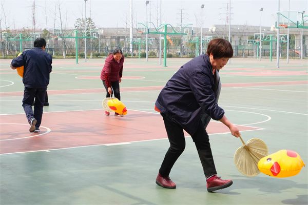 1710487482882094.jpg 赶鸭子2.jpg