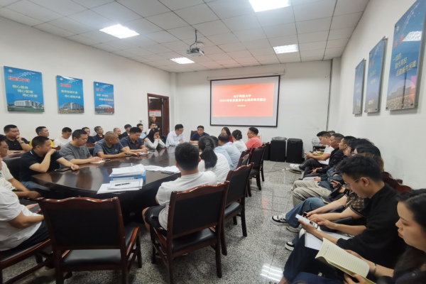 1714026487270513.jpg 1713315912910039073.jpg