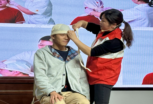 1745483474230679.png 3.png